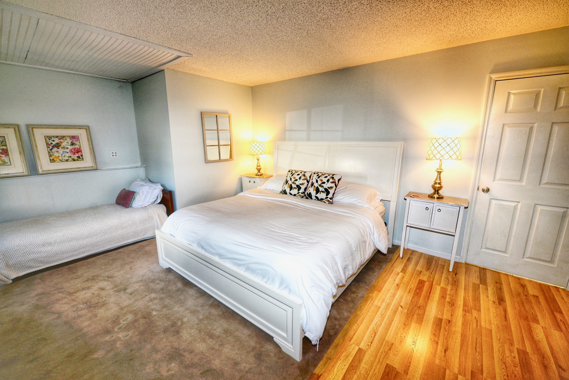 Charleston Room with King Bed